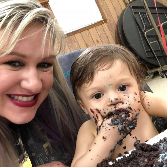 Meet your Posher, Alley - Picture 1 of 1